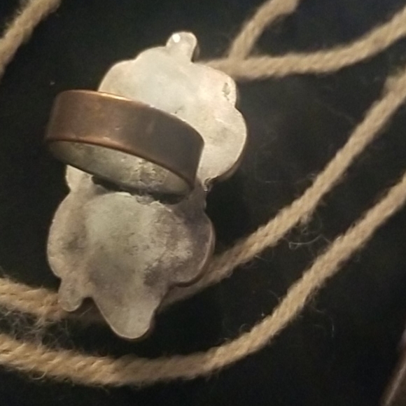 Bundle distressed stone rings Lavendar & Camel - Picture 5 of 5